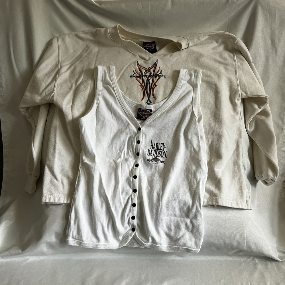 Harley-Davidson 2 White V-Neck Shirt Graphic XL Womens
